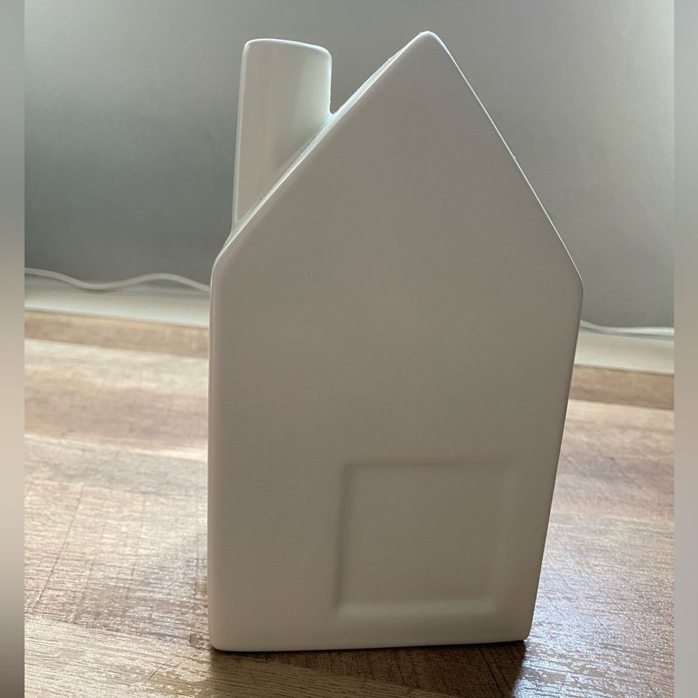 Hearth & Hand Cream Color Ceramic House Bud Vase